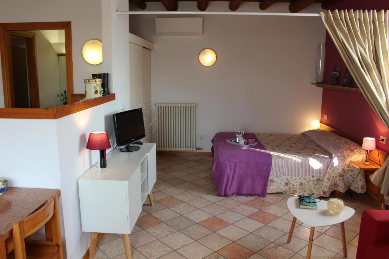 Agriturismo Le Ginestre Lazise Ngoại thất bức ảnh