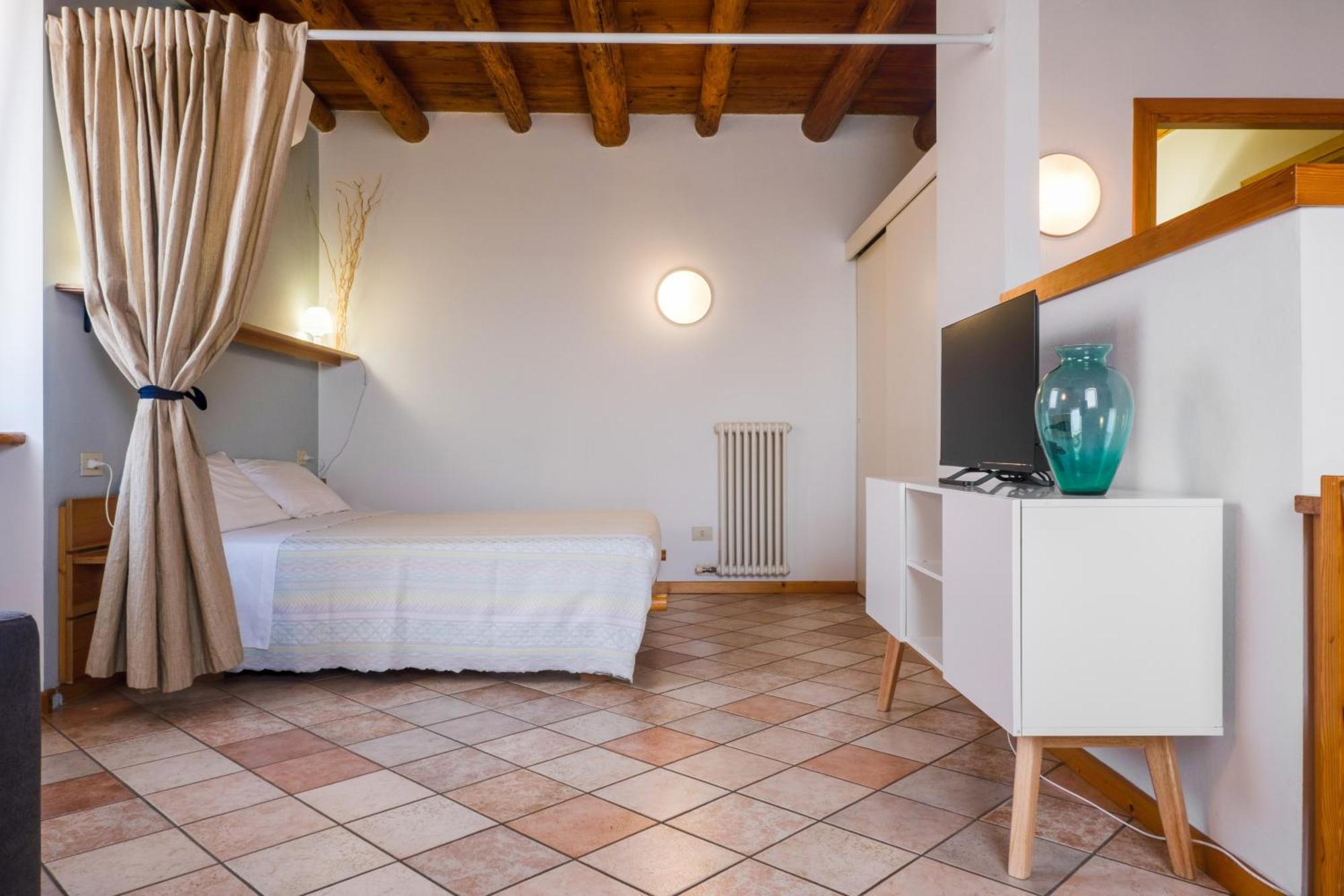 Agriturismo Le Ginestre Lazise Ngoại thất bức ảnh