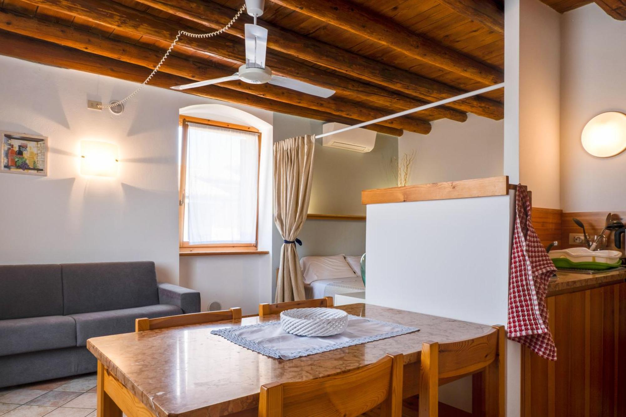 Agriturismo Le Ginestre Lazise Ngoại thất bức ảnh